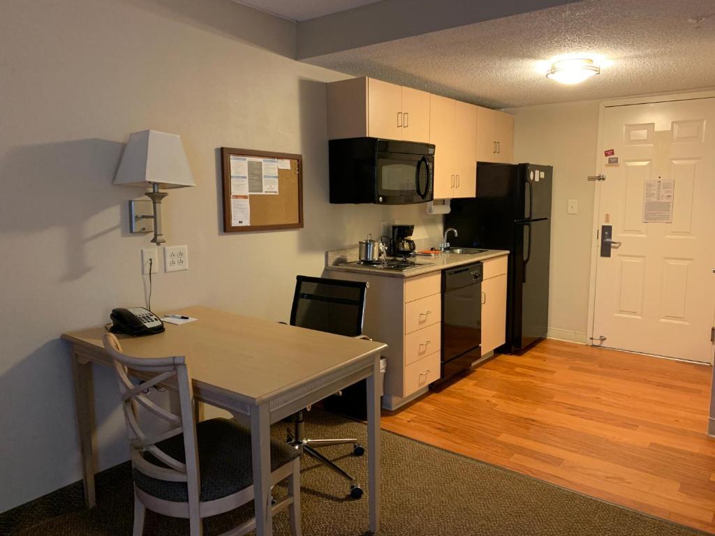 Candlewood Suites Wilson an IHG Hotel - image 4