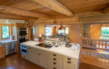 Jackson Hole Hideout - image 15