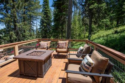 Jackson Hole Hideout - image 9