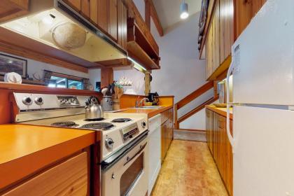 3622 Winterberry - image 5