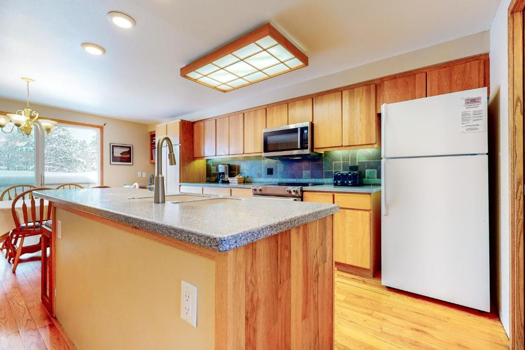 Woodlands C4 - image 6