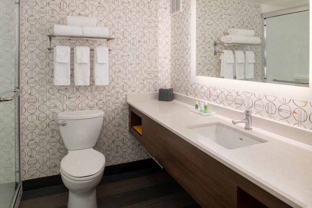Holiday Inn Portland South/Wilsonville an IHG Hotel - image 4