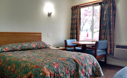 Snooz Inn - image 4