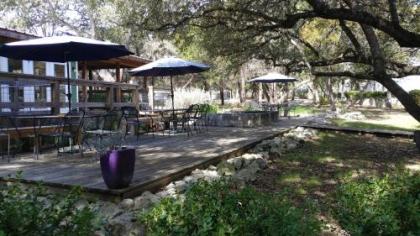 Wimberley Inn - image 1