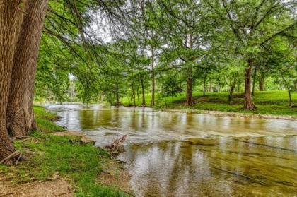 Austin Cottage on Cypress Creek Wimberley