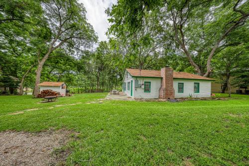 Austin Cottage on Cypress Creek - image 5