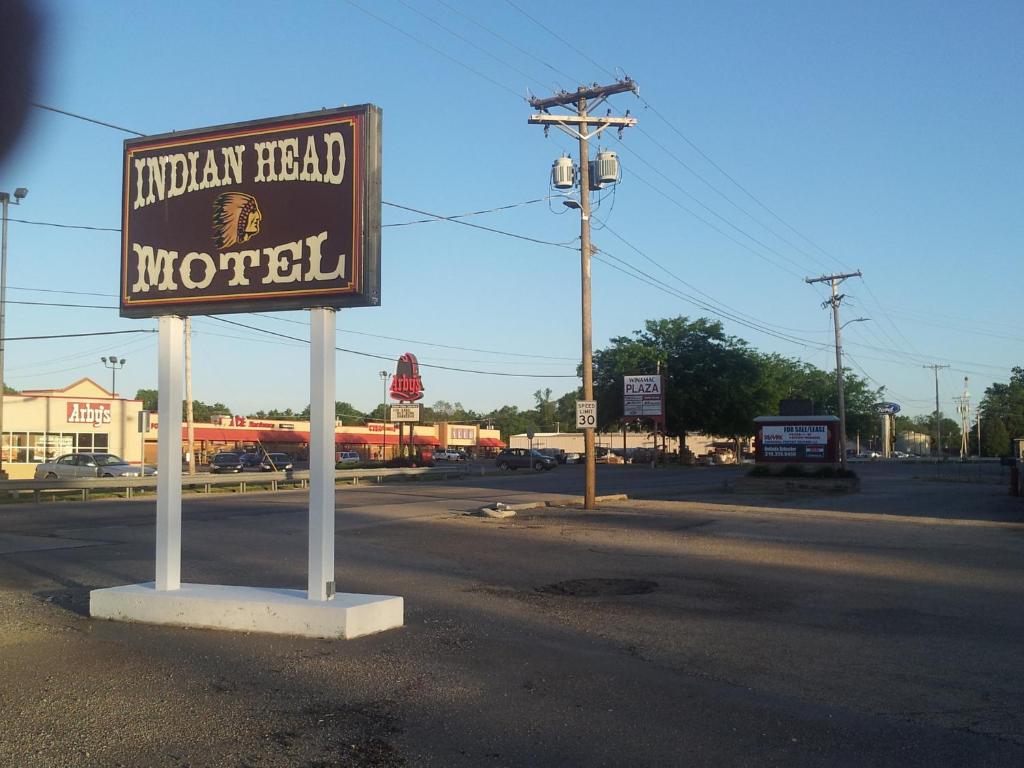 Indian Head Motel - main image