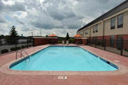 Hampton Inn Winchester KY - image 9