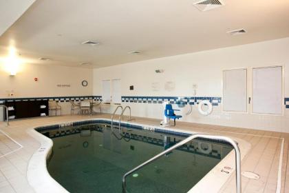 Fairfield Inn and Suites by Marriott Winchester - image 13