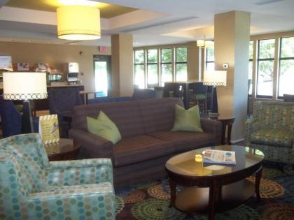 Holiday Inn Express and Suites Winchester an IHG Hotel - image 6