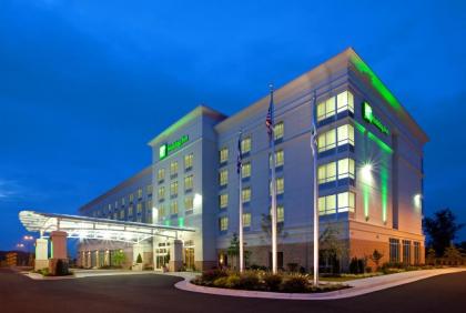 Holiday Inn Winchester Southeast-Historic Gateway an IHG Hotel - image 2