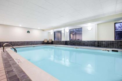 Wingate by Wyndham Winchester - image 2