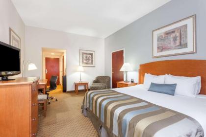 Wingate by Wyndham Winchester - image 4