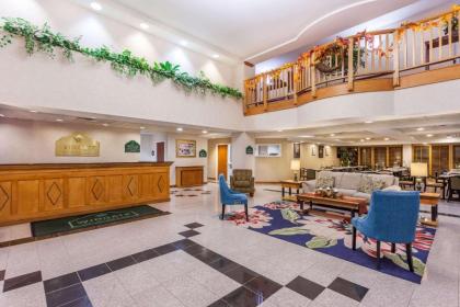Wingate by Wyndham Winchester - image 7