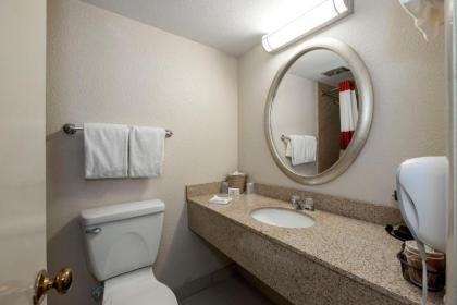 Red Roof Inn Winchester - image 3