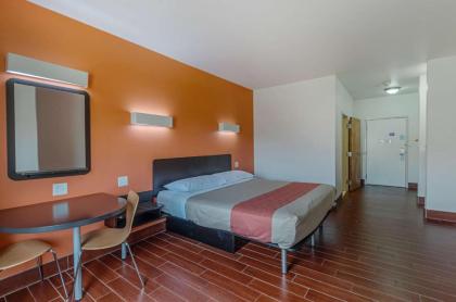 Motel 6-Winchester VA - image 15
