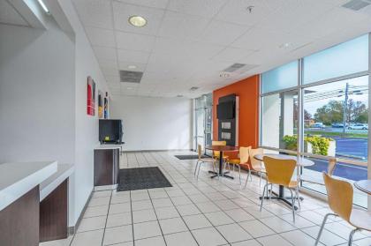 Motel 6-Winchester VA - image 9