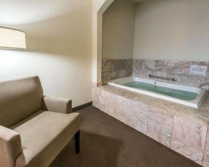 Sleep Inn & Suites Winchester - image 10