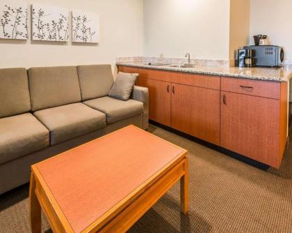 Sleep Inn & Suites Winchester - image 6
