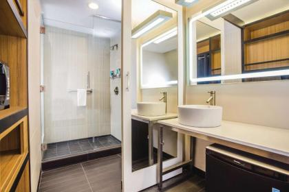 La Quinta by Wyndham Winchester - image 11