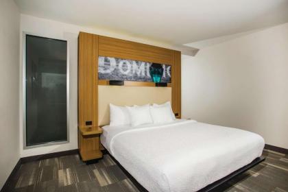 La Quinta by Wyndham Winchester - image 9