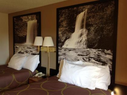 Super 8 by Wyndham Winchester VA - image 14