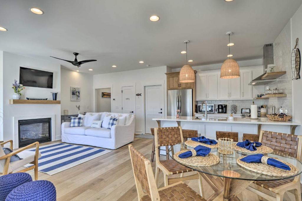 Brand New Waterfront Oasis on Tims Ford Lake! - image 2