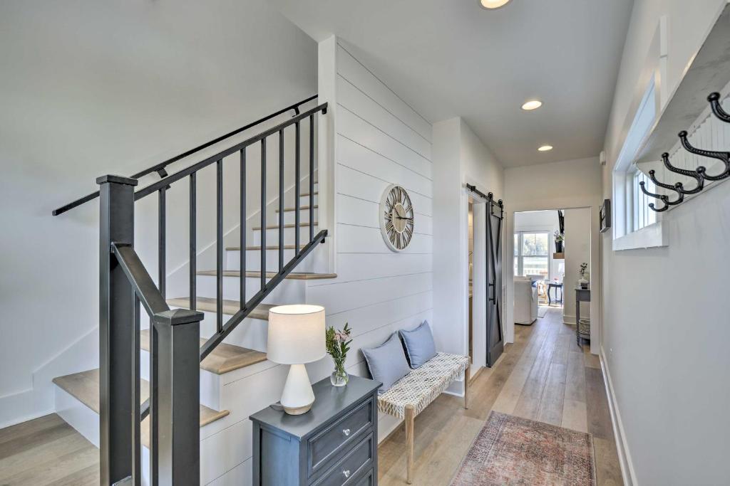 Brand New Waterfront Oasis on Tims Ford Lake! - image 3
