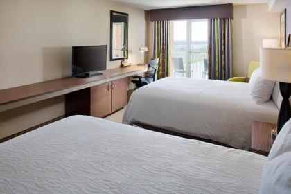 Hilton Garden Inn Hartford North-Bradley International Airport - image 15
