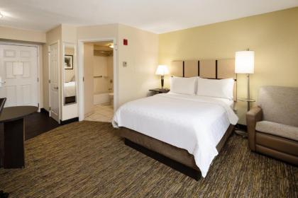 Candlewood Suites Windsor Locks an IHG Hotel - image 17