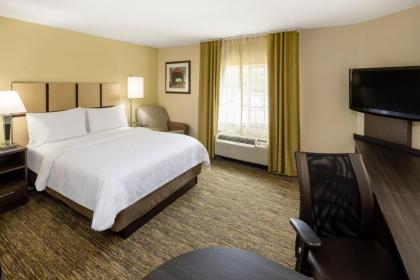 Candlewood Suites Windsor Locks an IHG Hotel - image 18