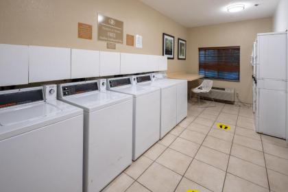 Candlewood Suites Windsor Locks an IHG Hotel - image 20