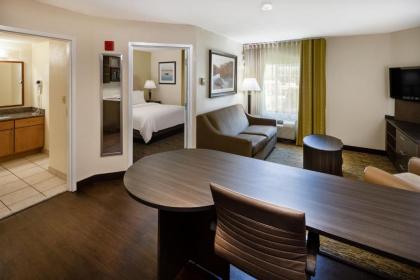 Candlewood Suites Windsor Locks an IHG Hotel - image 21