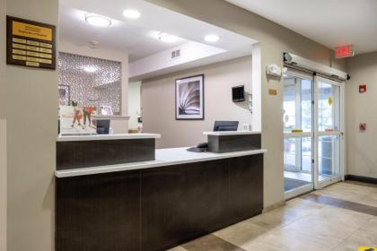 Candlewood Suites Windsor Locks an IHG Hotel - image 7