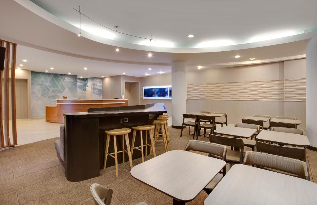 SpringHill Suites Hartford Airport/Windsor Locks - main image