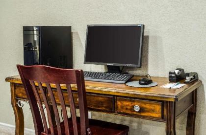 Quality Inn & Suites Winfield - image 12