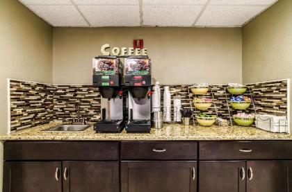 Quality Inn & Suites Winfield - image 15