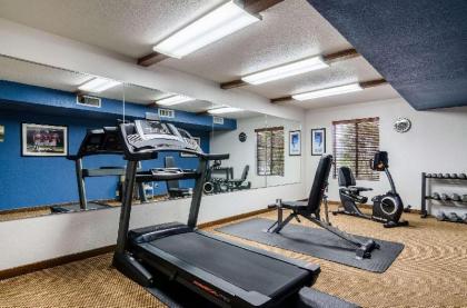 Quality Inn & Suites Winfield - image 7