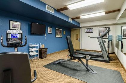 Quality Inn & Suites Winfield - image 8