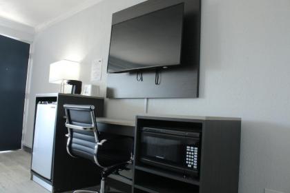 Americas Best Value Inn Winnemucca - image 13