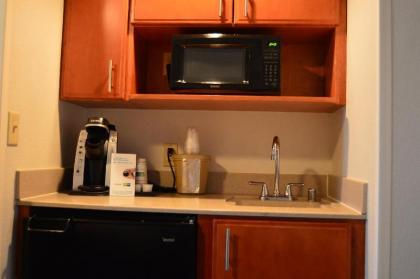 Holiday Inn Express Hotel - Winner - image 6