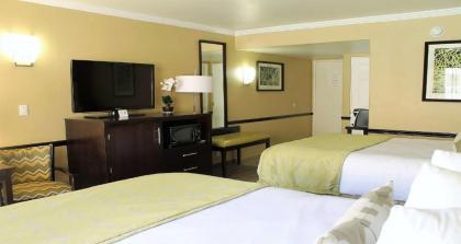 Best Western Canoga Park Motor Inn - image 4