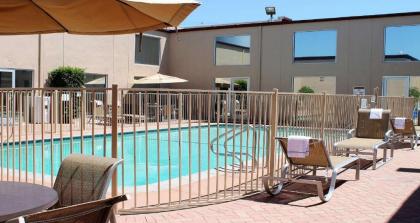 Best Western Canoga Park Motor Inn - image 6