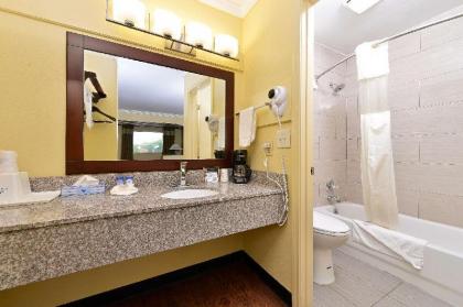 Americas Best Value Inn Winona - image 6