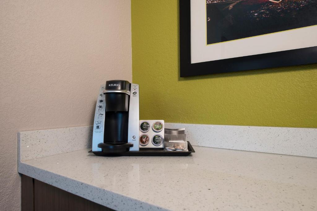 DoubleTree by Hilton Winston Salem - University NC - image 7