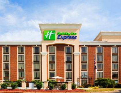 Holiday Inn Express Winston Salem medical Ctr Area