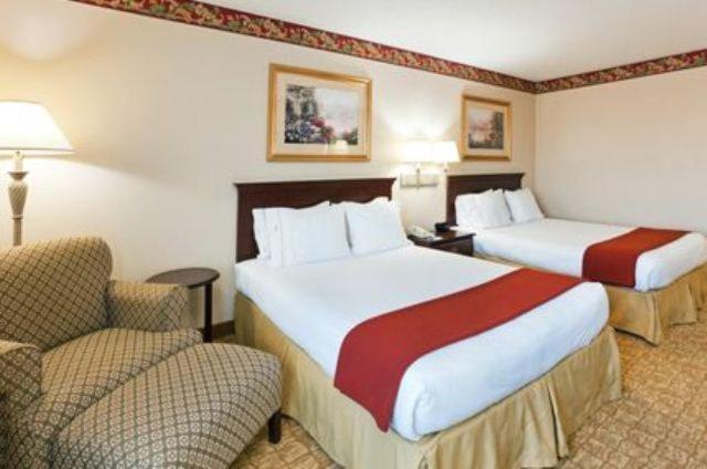 Holiday Inn Express Winston-Salem an IHG Hotel - image 3