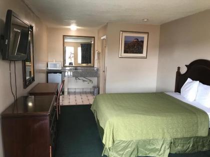 Travelers inn - image 12