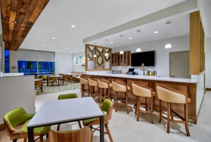 Fairfield by Marriott Inn & Suites Orlando at FLAMINGO CROSSINGS® Town Center - image 13