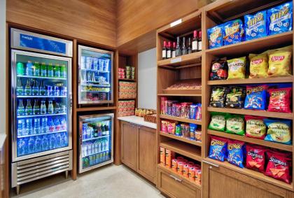Fairfield by Marriott Inn & Suites Orlando at FLAMINGO CROSSINGS® Town Center - image 14